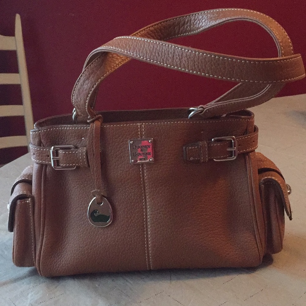 Dooney & Bourke leather purse